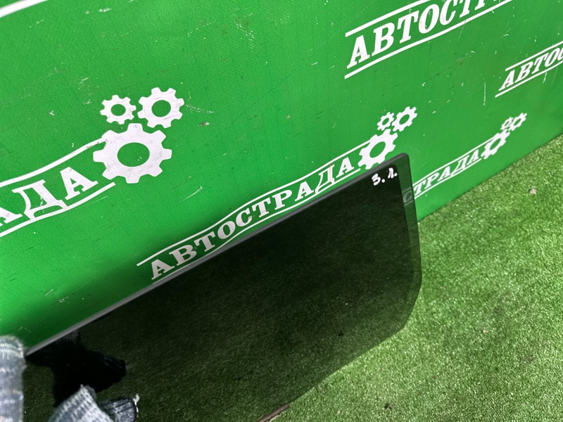 Стекло двери, 30000 рублей, Москва