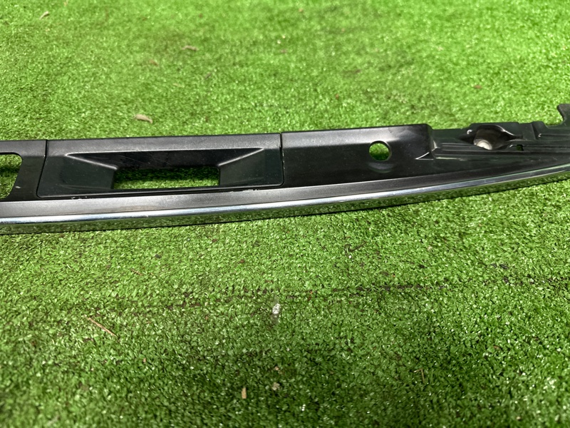 Накладка двери багажника, 5000 рублей, Москва