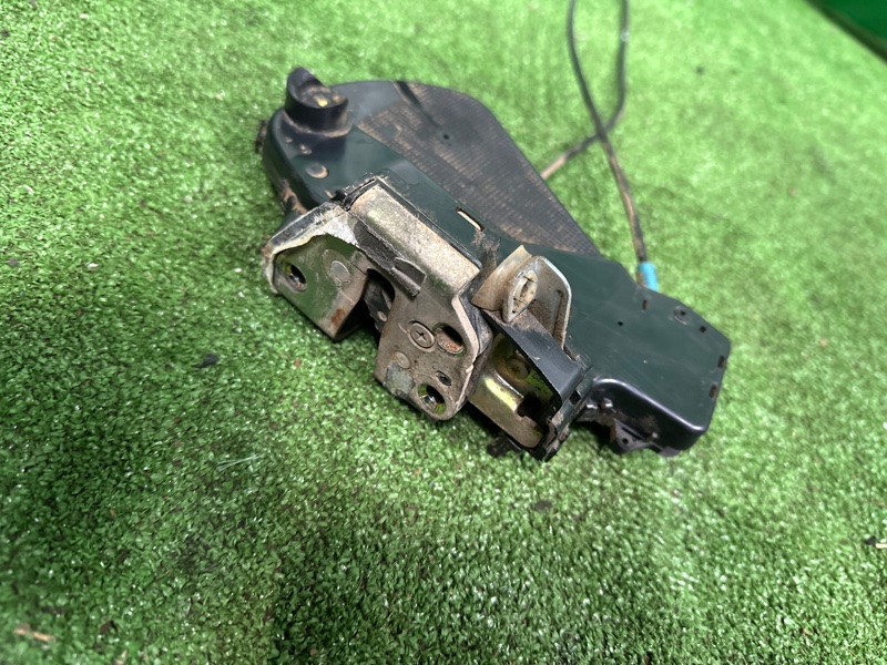 Замок багажника, 8000 рублей, Москва