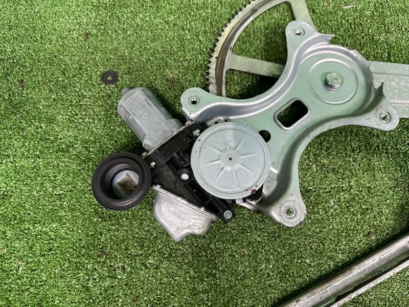 Стеклоподъемник, 10000 рублей, Москва