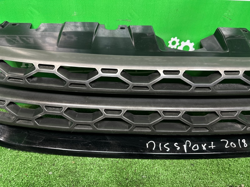 Решетка радиатора, 10000 рублей, Москва