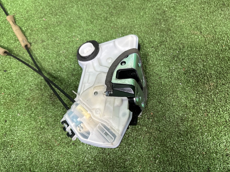 Замок боковой двери, 3000 рублей, Москва