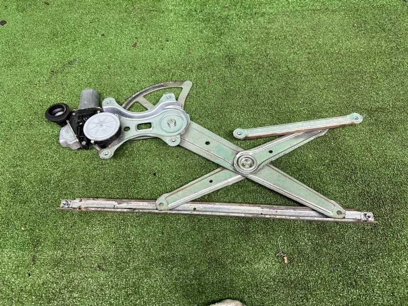 Стеклоподъемник, 10000 рублей, Москва