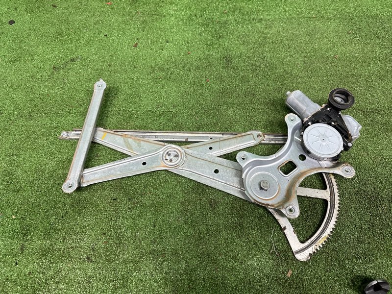 Стеклоподъемник, 10000 рублей, Москва