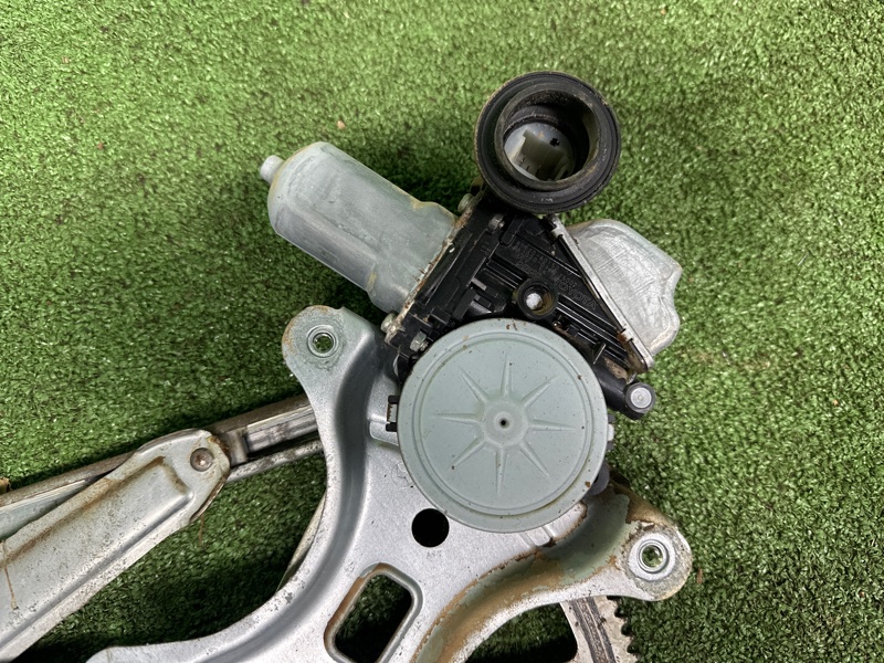 Стеклоподъемник, 10000 рублей, Москва