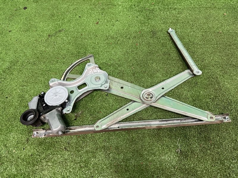 Стеклоподъемник, 10000 рублей, Москва