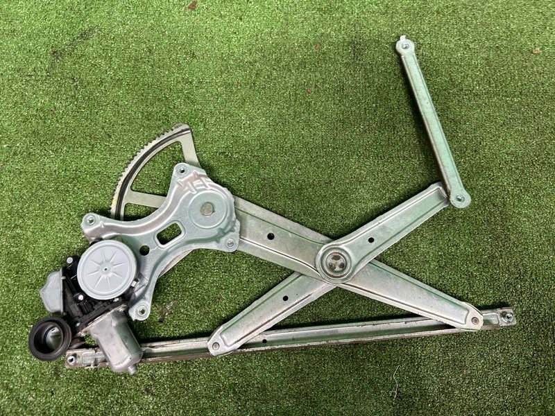 Стеклоподъемник, 10000 рублей, Москва