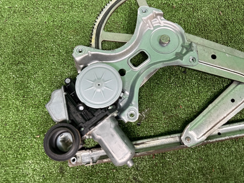 Стеклоподъемник, 10000 рублей, Москва