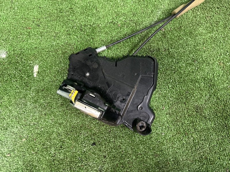 Замок боковой двери, 2000 рублей, Москва