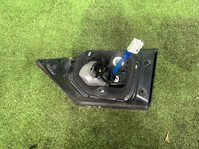 Фонарь, 10000 рублей, Москва