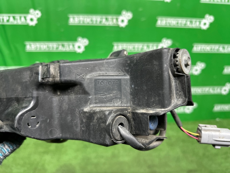 Фара противотуманная, 20000 рублей, Москва