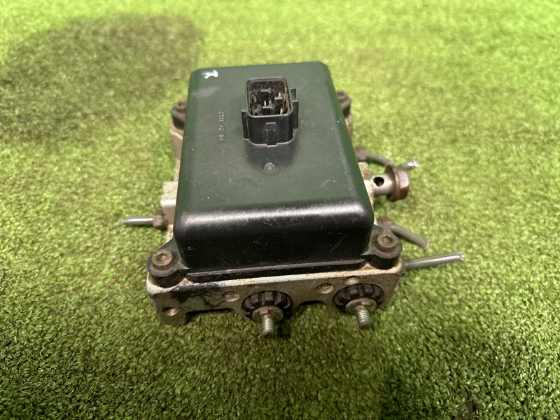 Блок клапанов гидроподвески, 30000 рублей, Москва