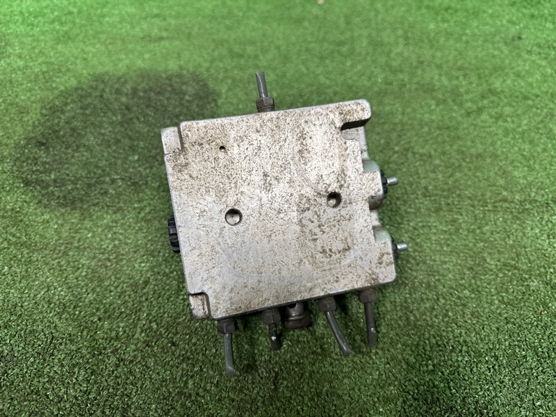 Блок клапанов гидроподвески, 30000 рублей, Москва