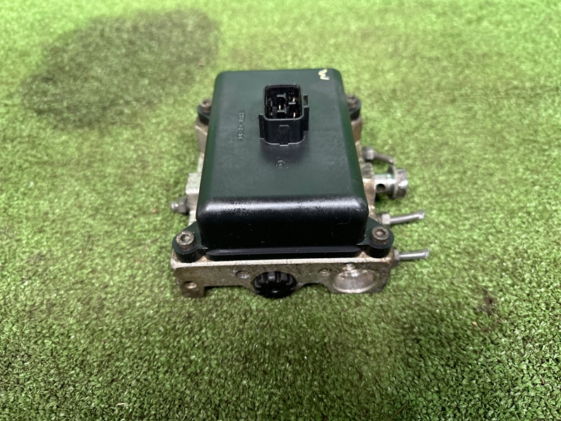 Блок клапанов гидроподвески, 30000 рублей, Москва