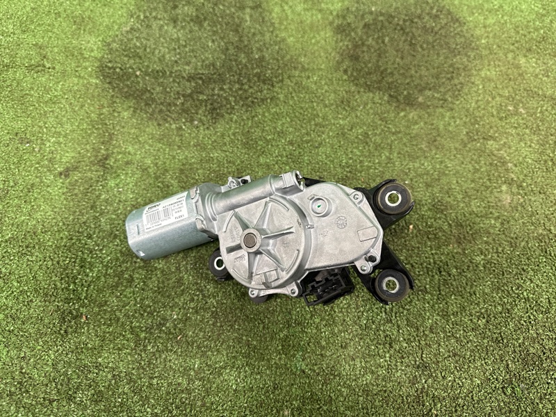 Моторчик дворника, 2000 рублей, Москва