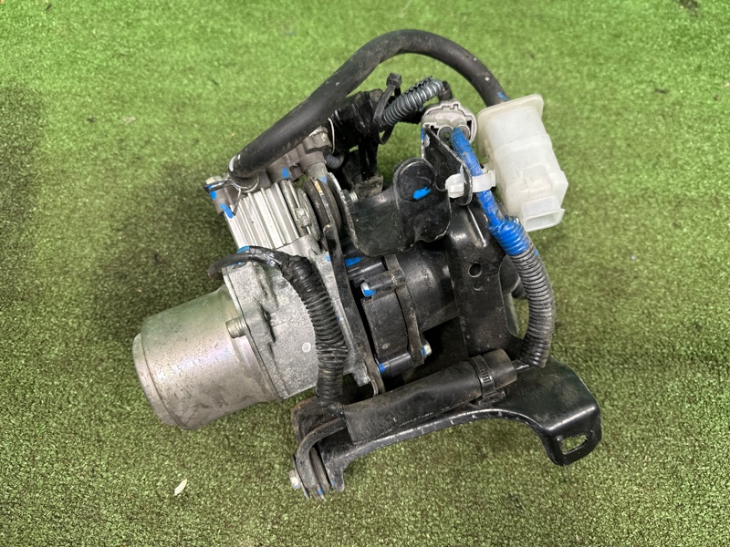 Компрессор пневмоподвески, 8000 рублей, Москва