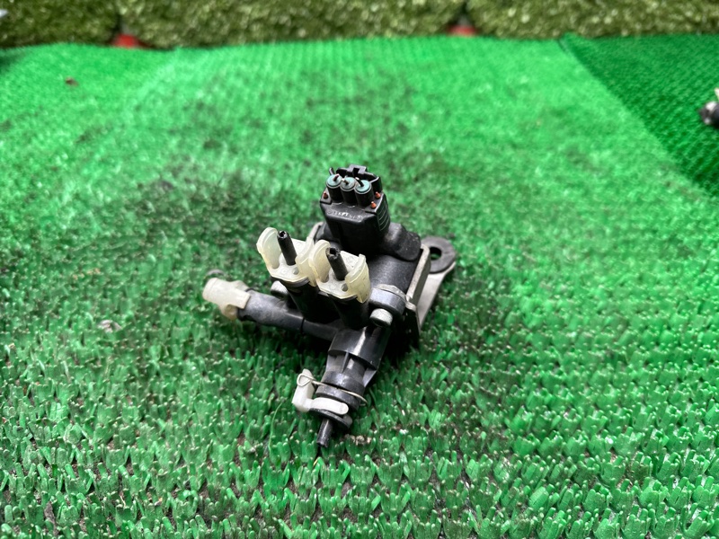 Клапан пневмоподвески, 5000 рублей, Москва