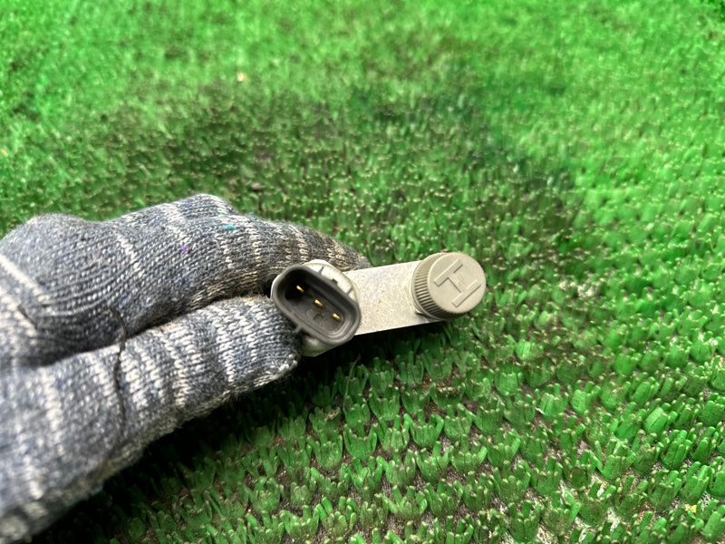 Датчик давления компрессора кондиционера, 2000 рублей, Москва