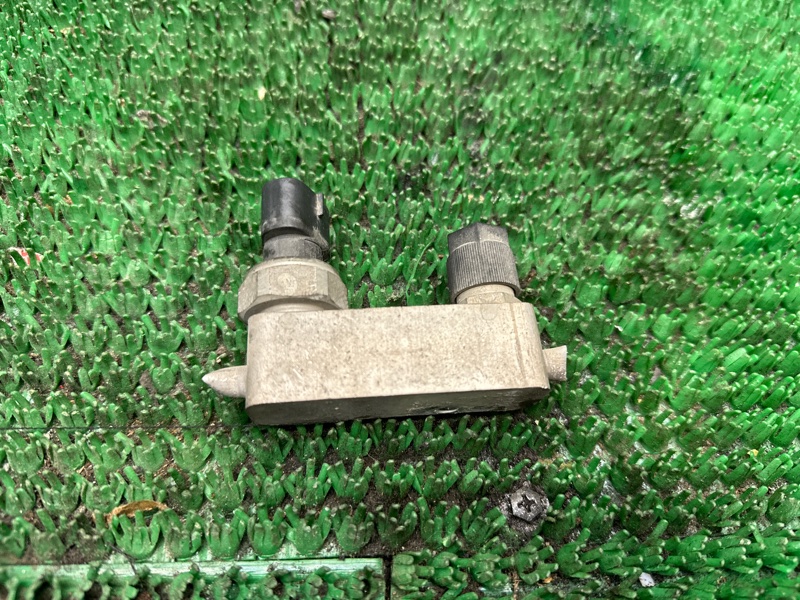 Датчик давления компрессора кондиционера, 2000 рублей, Москва