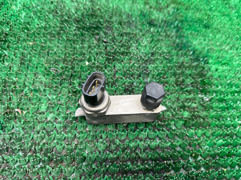 Датчик давления компрессора кондиционера, 2000 рублей, Москва