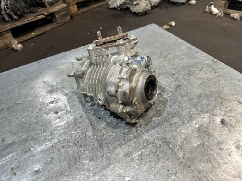 Раздаточная коробка, 19000 рублей, Москва