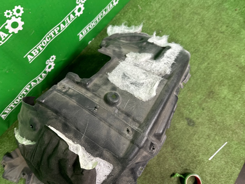 Подкрылок, 4000 рублей, Москва