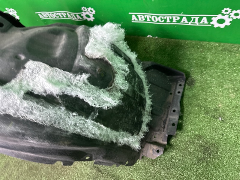 Подкрылок, 4000 рублей, Москва