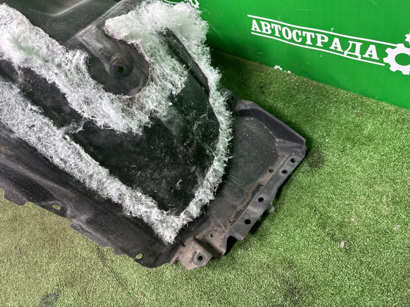 Подкрылок, 4000 рублей, Москва