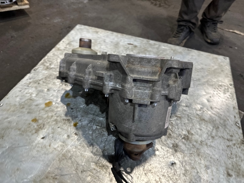 Раздаточная коробка, 11000 рублей, Москва