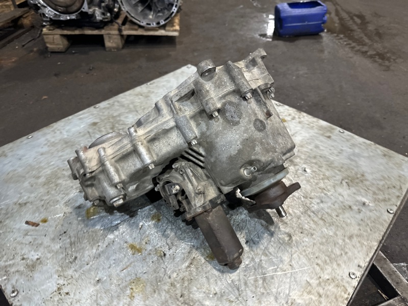 Раздаточная коробка, 11000 рублей, Москва