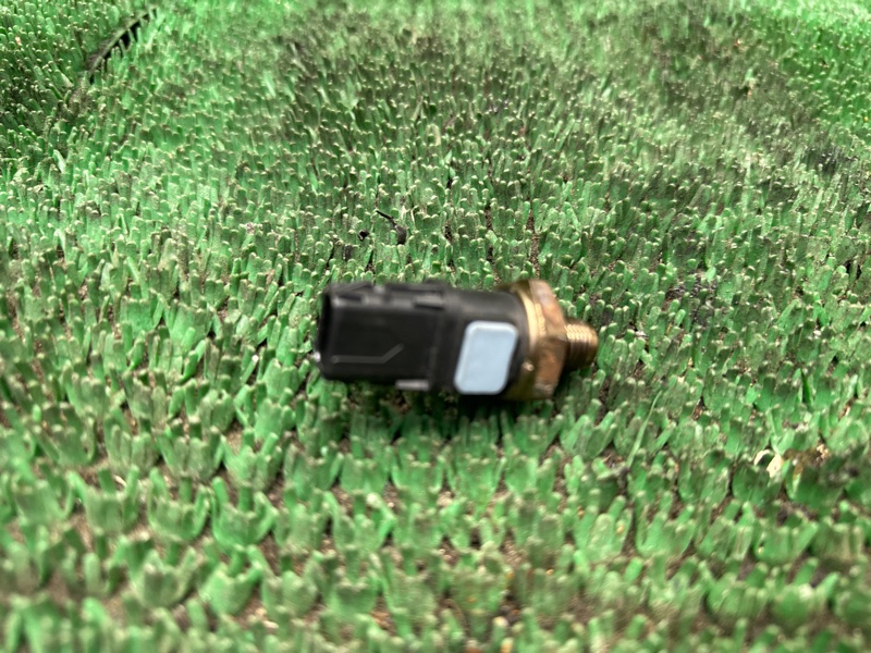 Датчик давления топлива, 2000 рублей, Москва