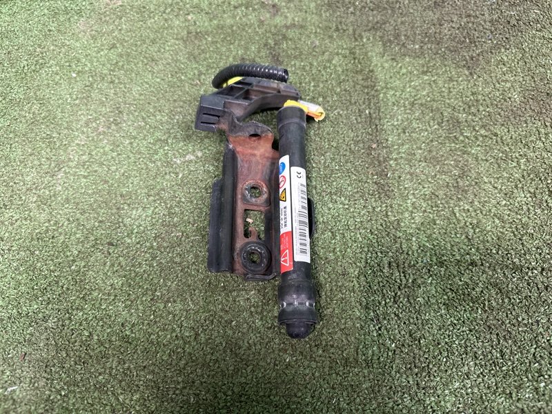 Пиропатрон капота, 22000 рублей, Москва