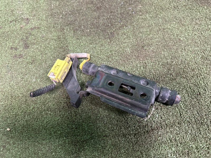 Пиропатрон капота, 22000 рублей, Москва