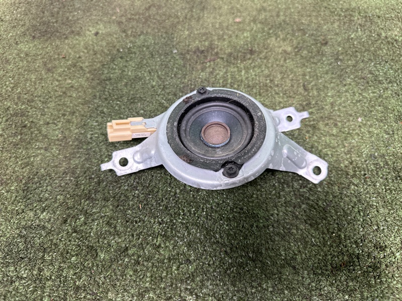 Динамик, 2000 рублей, Москва