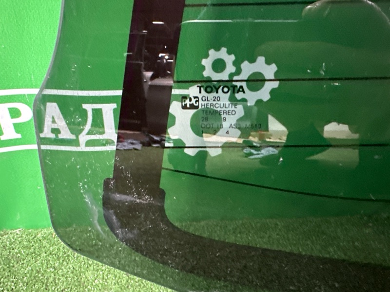 Стекло двери багажника, 18000 рублей, Москва