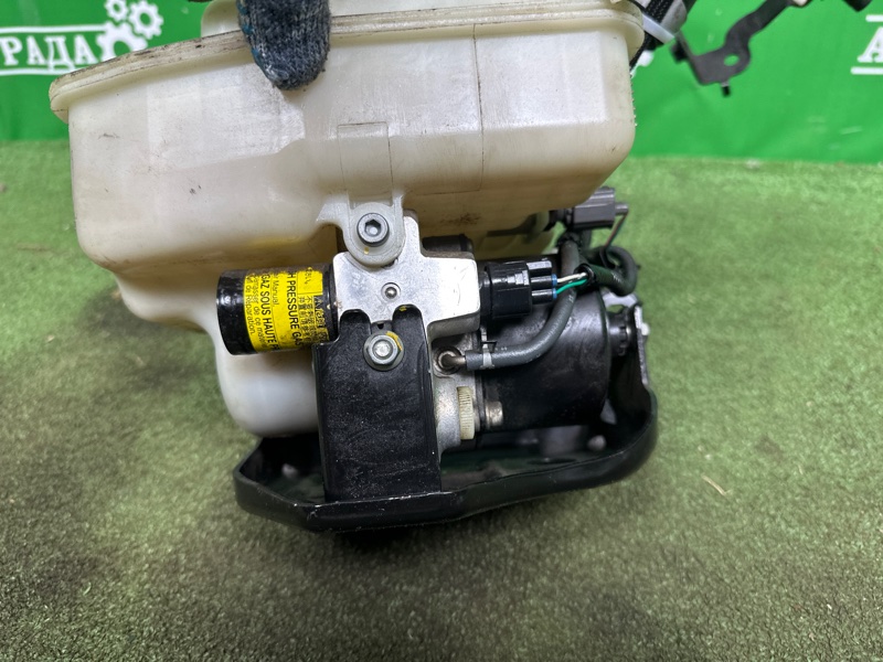 Насос гидроподвески, 95000 рублей, Москва