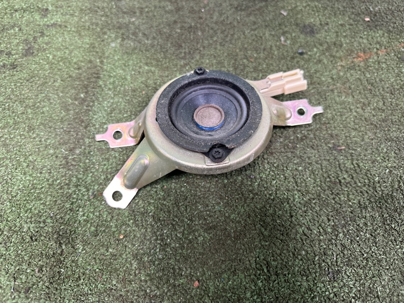 Динамик, 2000 рублей, Москва