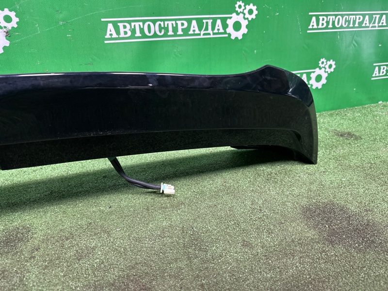 Спойлер, 18000 рублей, Москва