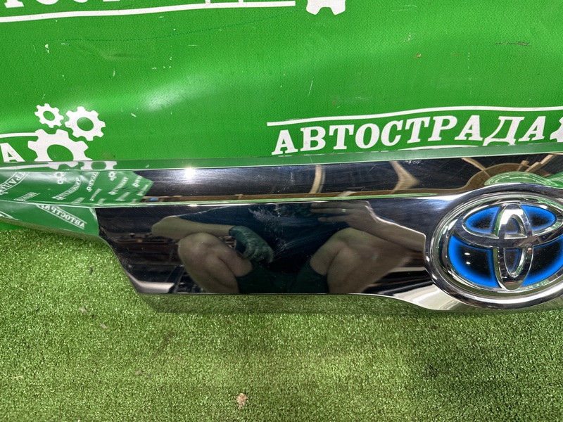 Накладка крышки багажника, 20000 рублей, Москва