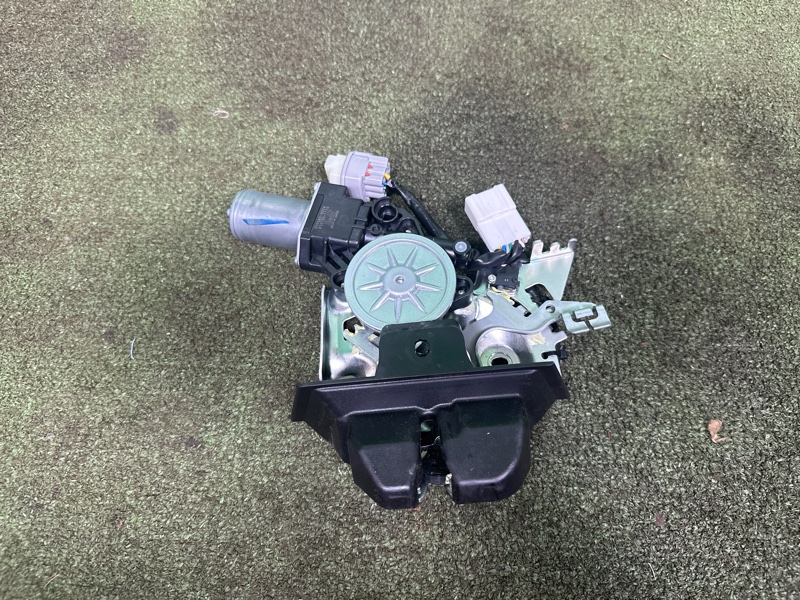 Замок багажника, 30000 рублей, Москва