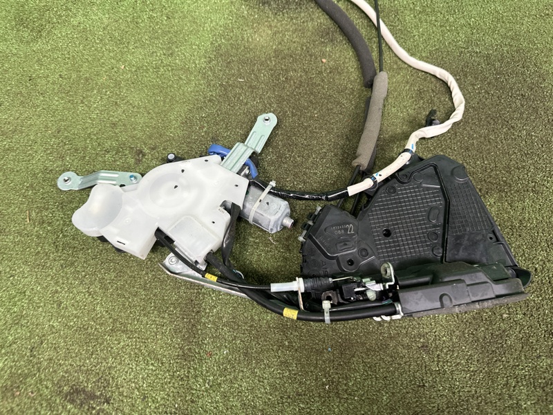 Замок боковой двери, 25000 рублей, Москва