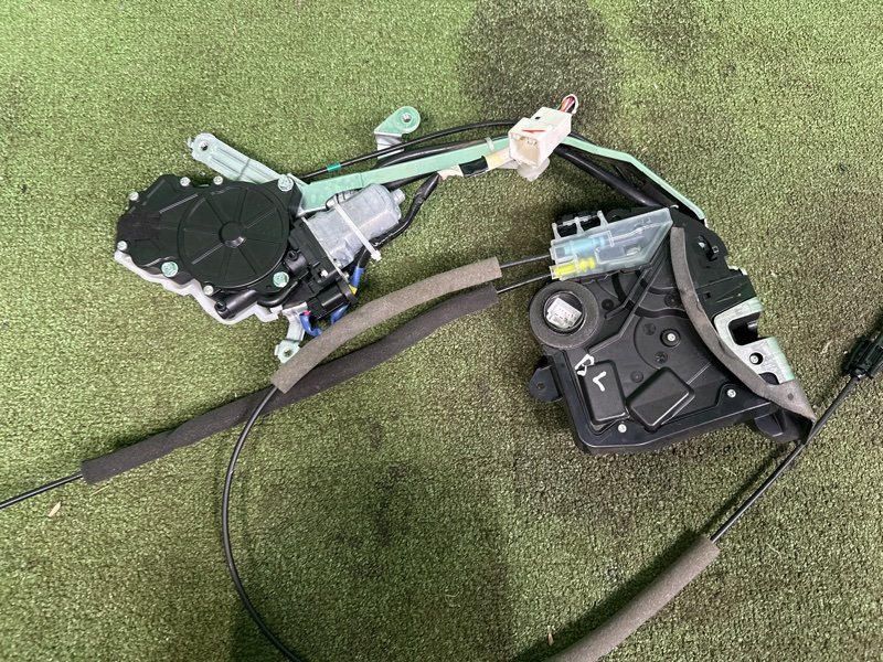 Замок боковой двери, 25000 рублей, Москва