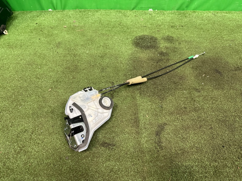 Замок боковой двери, 15000 рублей, Москва