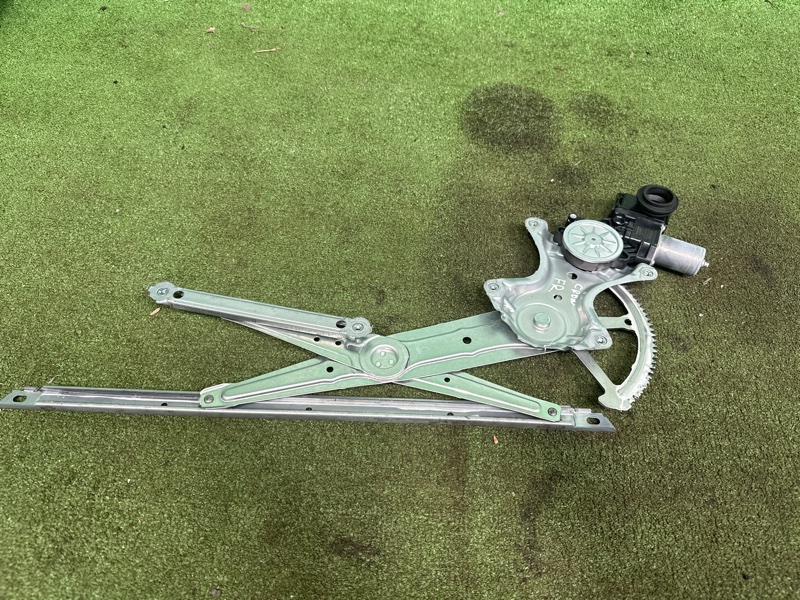 Стеклоподъемник, 10000 рублей, Москва