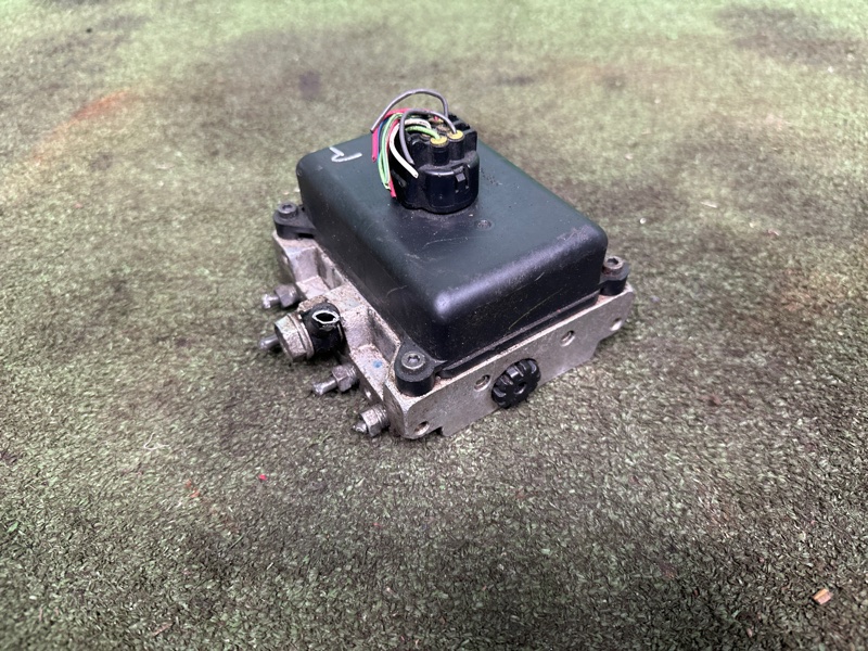 Блок клапанов гидроподвески, 30000 рублей, Москва