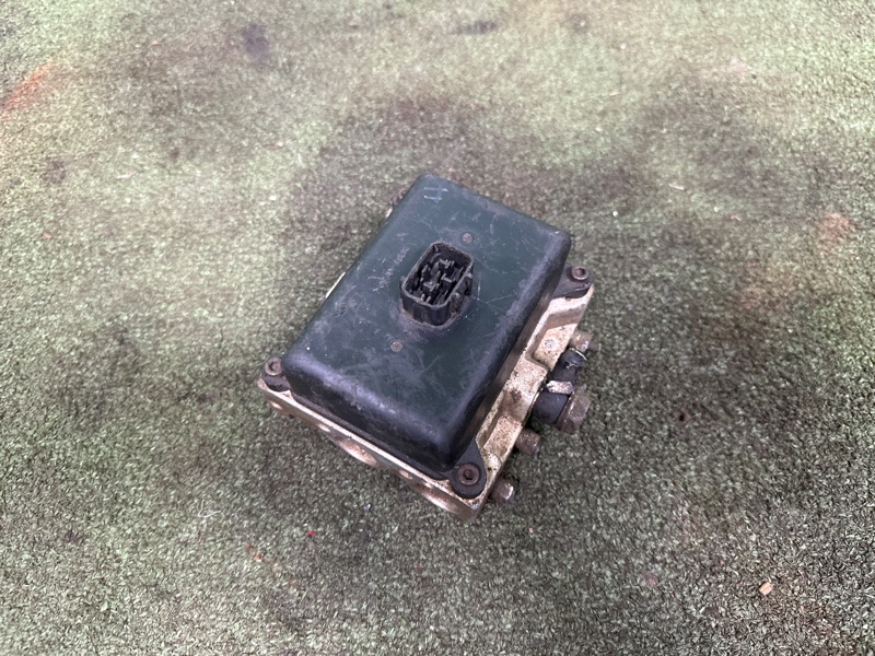 Блок клапанов гидроподвески, 30000 рублей, Москва