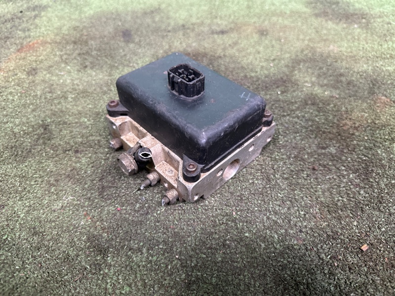 Блок клапанов гидроподвески, 30000 рублей, Москва