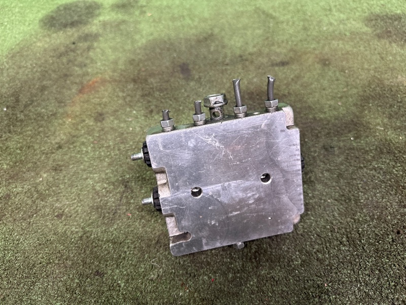 Блок клапанов гидроподвески, 30000 рублей, Москва