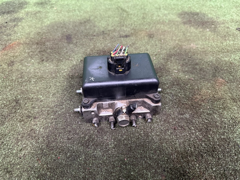 Блок клапанов гидроподвески, 30000 рублей, Москва