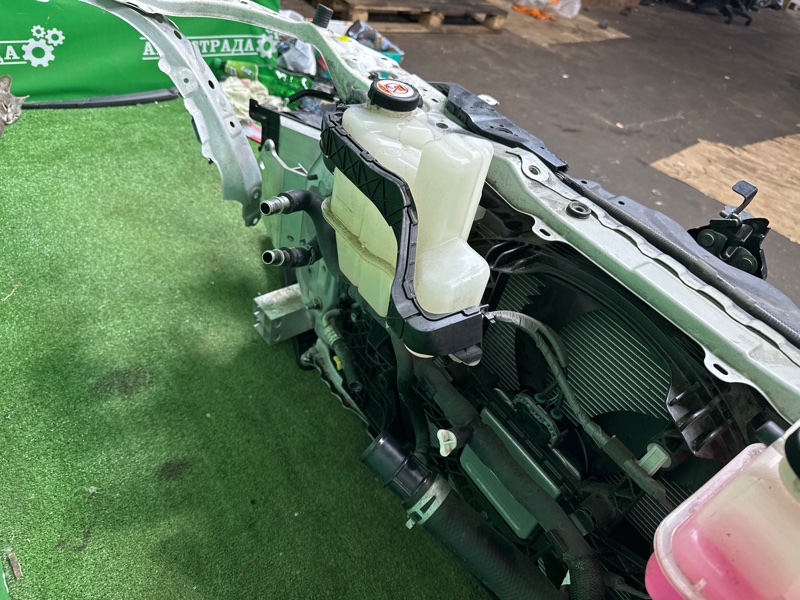 Телевизор панель, 350000 рублей, Москва